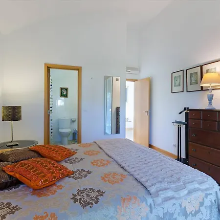 Fantastiva Com 5 Quartos E Piscina فيلة *